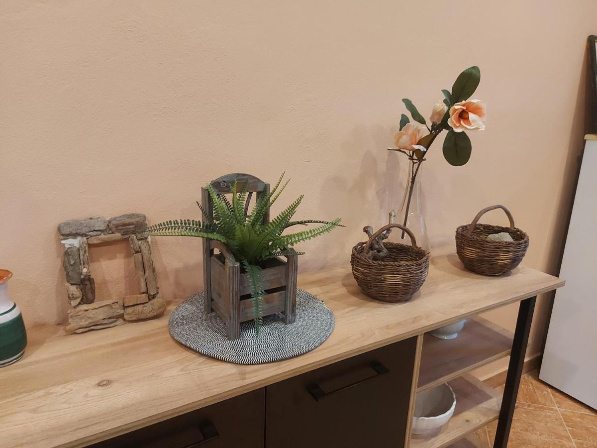Holiday Home Pepe Banj Ngoại thất bức ảnh